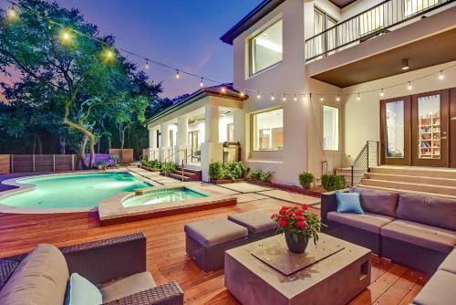 The Arrive Skyline View Estate Home