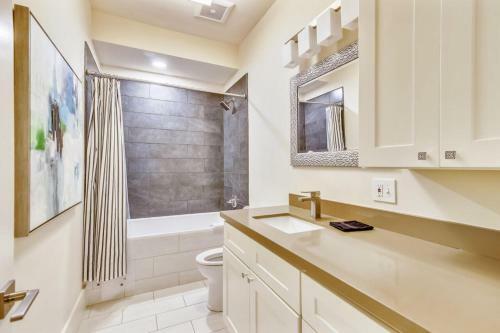 Galvez Getaway By Ryson Vacation Rentals