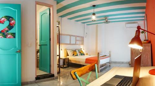 Hostal Flamingo Hostel & Coworking