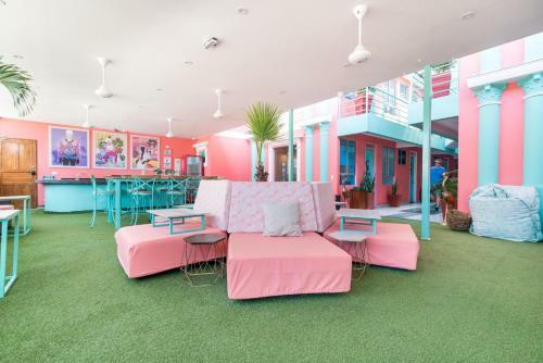 Hostal Flamingo Hostel & Coworking