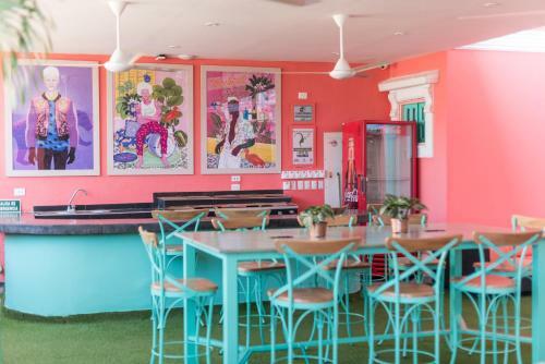 Hostal Flamingo Hostel & Coworking
