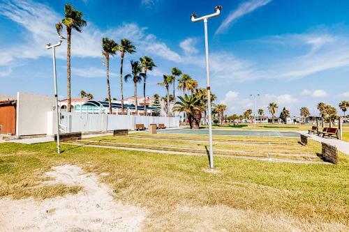 Long Island Village Unit 819 Oyster Island Breeze