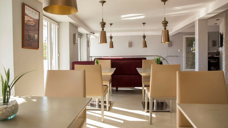 Hotel Santa Cecilia B&B