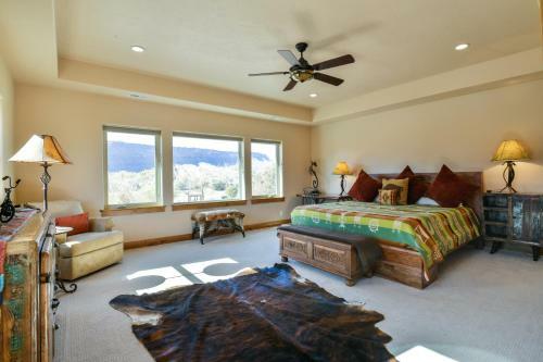 Pr 16 - Luxury Home With Shared Pool, Hot Tub