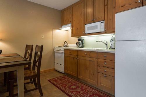 Apartamento #213 1br Snowcrest Condo Walk 2 Lift