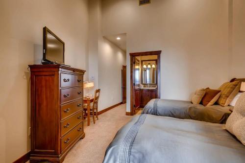 Hyatt Centric #450