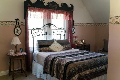 The Mulberry Inn -an Historic Bed And Breakfast