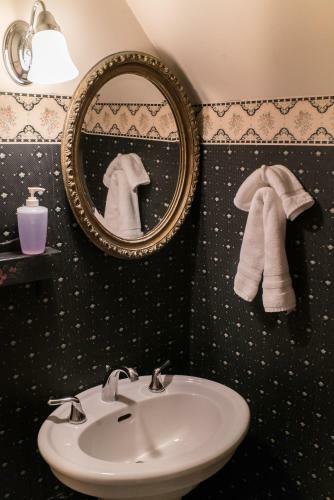The Mulberry Inn -an Historic Bed And Breakfast