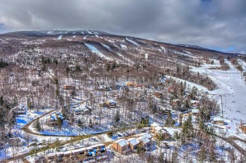 Ludlow Home - Walk To Okemo Mountain Resort!