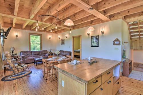 Timber Frame Cabin With South Holston Lake Views