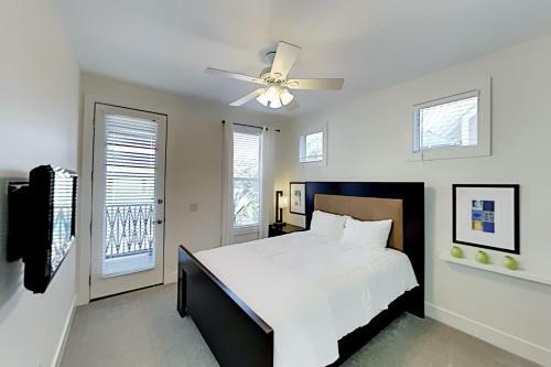 Seacrest Beach Retreat - Luxe Pool - Walk To Beach Home