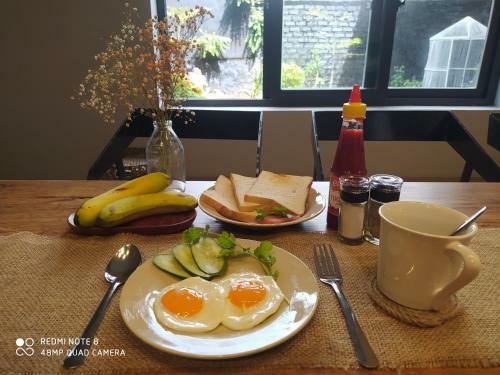 Albergue Ben's House Capsule Homestay