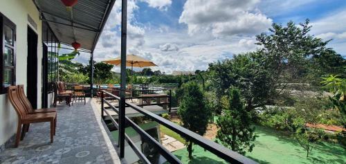 ?�n L?ng Homestay & Coffee