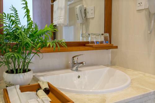 Phuoc My An Beach Hotel