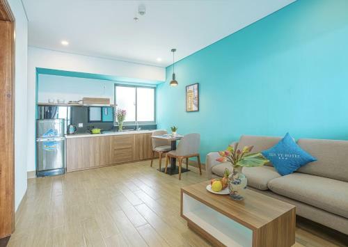 Yen Vy Hotel And Apartment