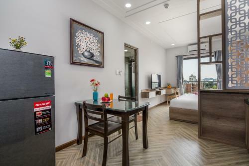 Hotel Triple Apartment Khue My Dong