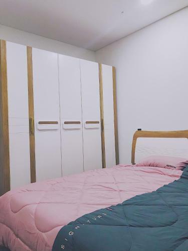 Chung C? The Monarchy 93m� 2pn ( The Monarchy Apartment 93m� 2pn)
