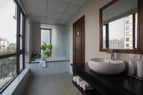Western Hanoi Boutique Hotel