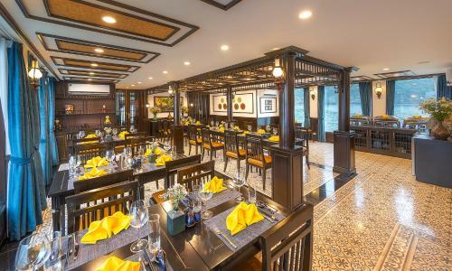 Sena Cruises - Wonder On Lan Ha Bay