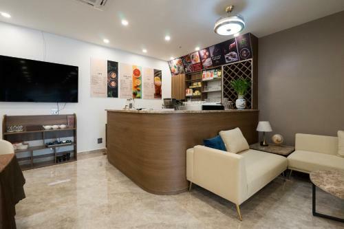 Lantana Ha Long Hotel I
