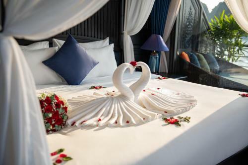 Rosy Cruises