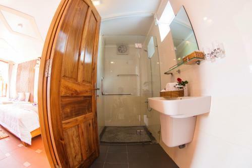 Hotel Little Garden Bungalow