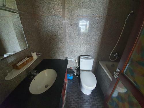 Amis Hoang Hoa Tham Hotel Vung Tau