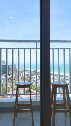C?n H? Melody V?ng T�u- May's Apartment