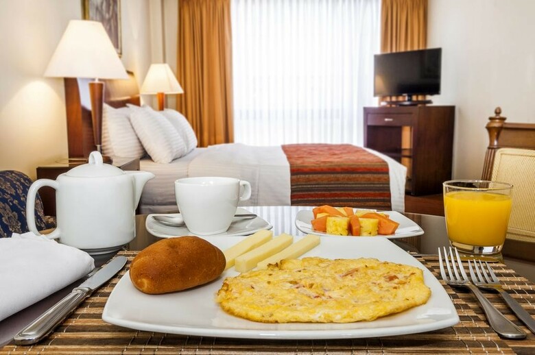 Hotel 51 Plaza