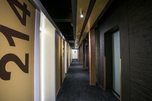 Signature Lux Hotel By Onomo, Waterfront