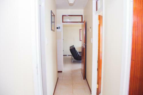 Apartamentos High Tide Beach Condo