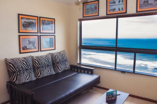 Apartamentos High Tide Beach Condo