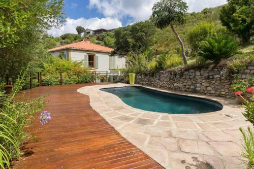 Villa Knysna Tuscan Hideaway- Ef1