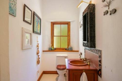 Villa Knysna Tuscan Hideaway- Ef1