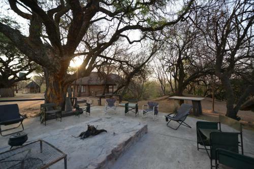 Lodge Karibu River Retreat