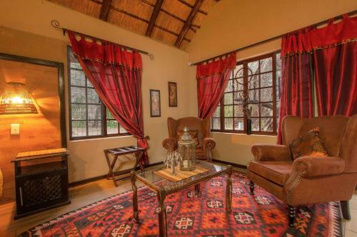 Lovely Holiday Home Bordering Kruger National Park