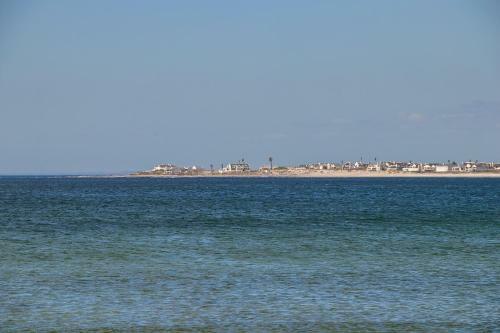Britannia Reef 12 By Airagents