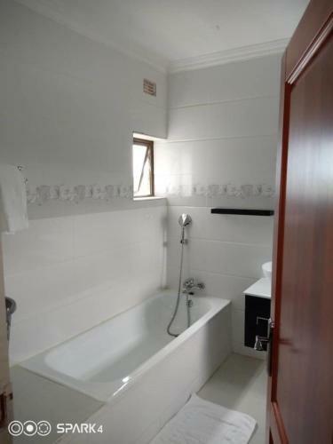 Villa 3 Bedrooms Exclusive House In Mass Media