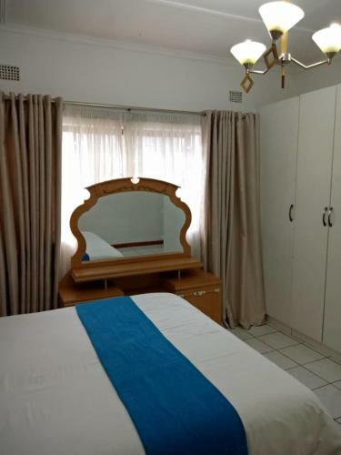 3 Bedrooms Exclusive House In Northmead