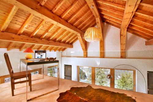 Mussillon Chalet Sleeps 10 Wifi