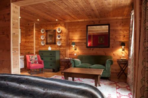 Mussillon Chalet Sleeps 10 Wifi