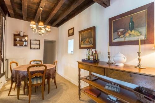 Vaumambert Villa Sleeps 6 Pool Wifi