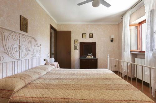 Castagnori Villa Sleeps 8 Wifi