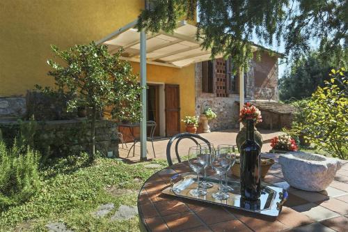Castagnori Villa Sleeps 8 Wifi