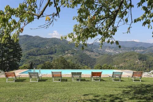 Castagnori Villa Sleeps 8 Wifi