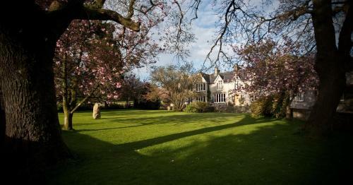 Bed & Breakfast Parc-le-breos House