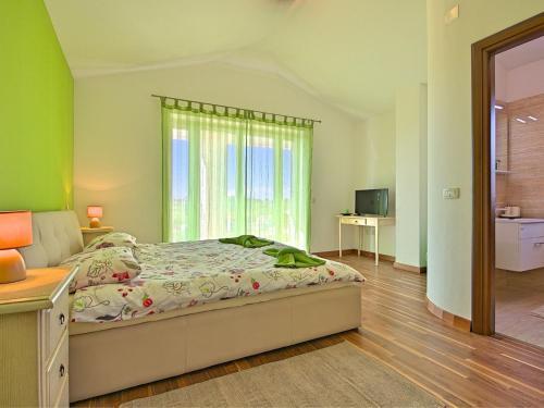 Luxurious Villa In Vizinada With Swimming Pool