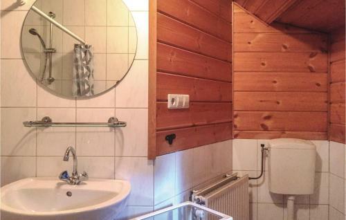 Five-bedroom Holiday Home In Neede