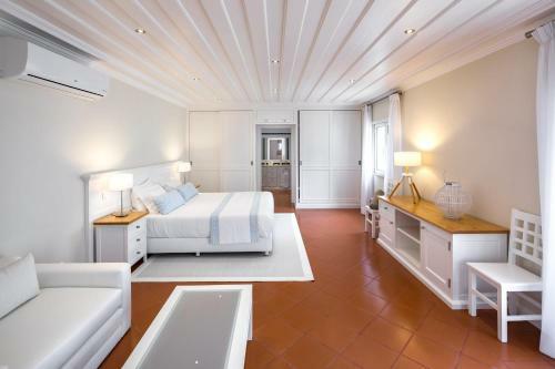 Malhadais Villa Sleeps 14 Pool Air Con Wifi
