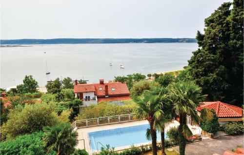 Two-bedroom Apartment In Portoroz